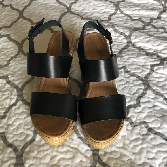 Black Leather Platform Wedge Sandal - Picture 2 of 4